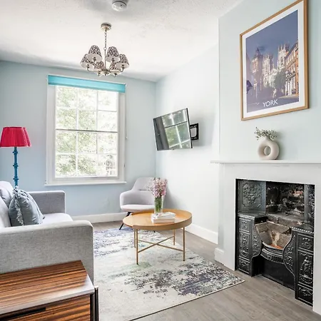 アパート The Falcon - 11 ヨーク